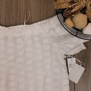 NWT 1 State off the shoulder white polka dot top sz M